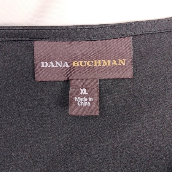 NWT Dana Buchman women's XL blouse with braiding in the front - Picture 2 of 9